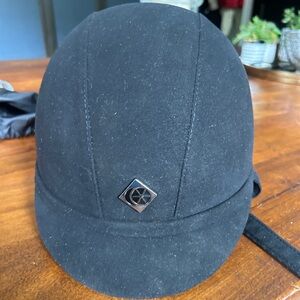 Charles Owen velvet show helmet. Size 6 3/8. worn once.